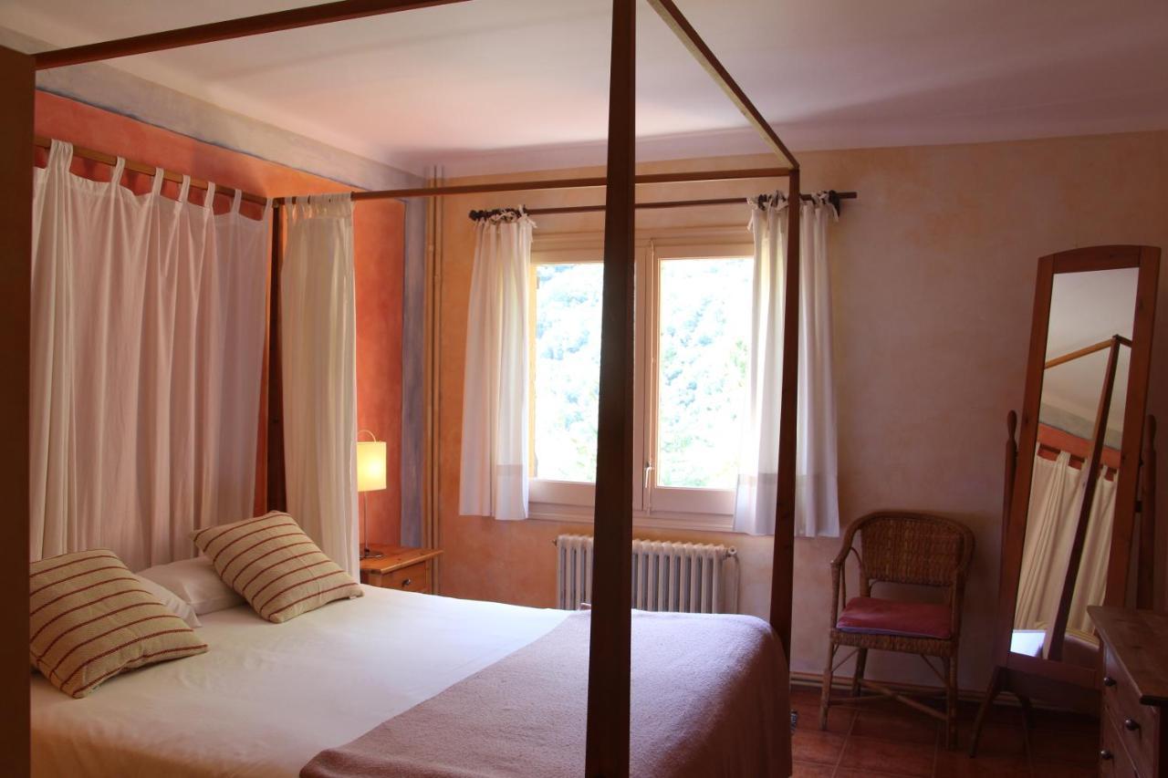 Hostal L'Ou De Reig Montseny Zewnętrze zdjęcie