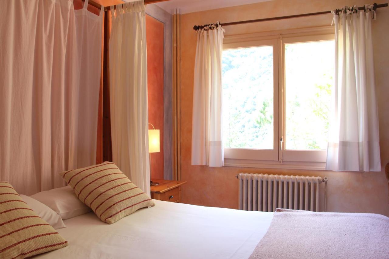 Hostal L'Ou De Reig Montseny Zewnętrze zdjęcie