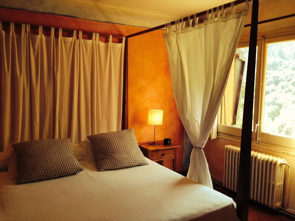 Hostal L'Ou De Reig Montseny Zewnętrze zdjęcie