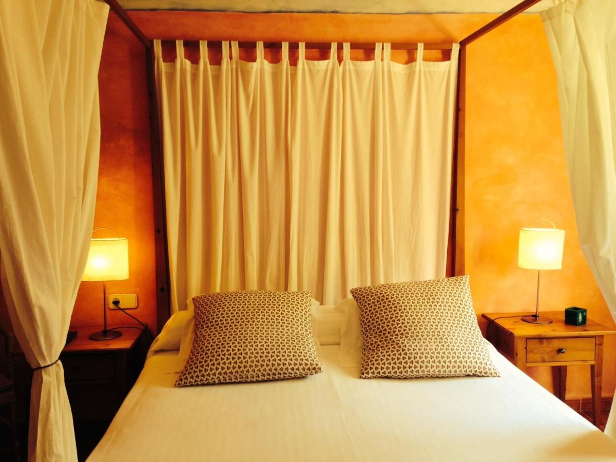 Hostal L'Ou De Reig Montseny Zewnętrze zdjęcie